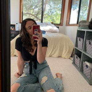 Meet your Posher, Ari